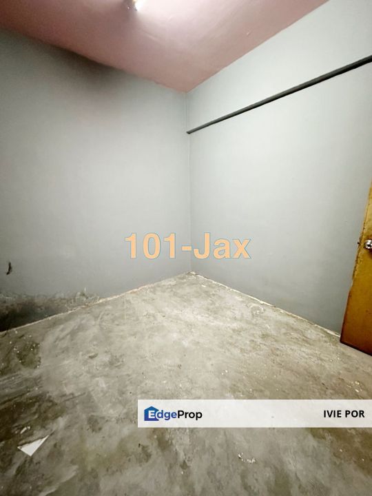 Taman Sentosa Jalan Dato Dagang Klang Shop Apartment For Sale 850sqft , Selangor, Klang
