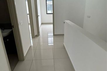 Robin @ Bandar Rimbayu