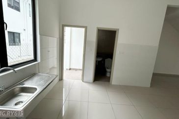 Robin @ Bandar Rimbayu