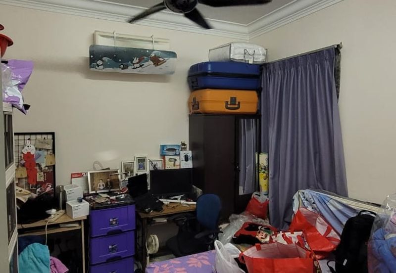 Pangsapuri Akasia, Bandar Botanic