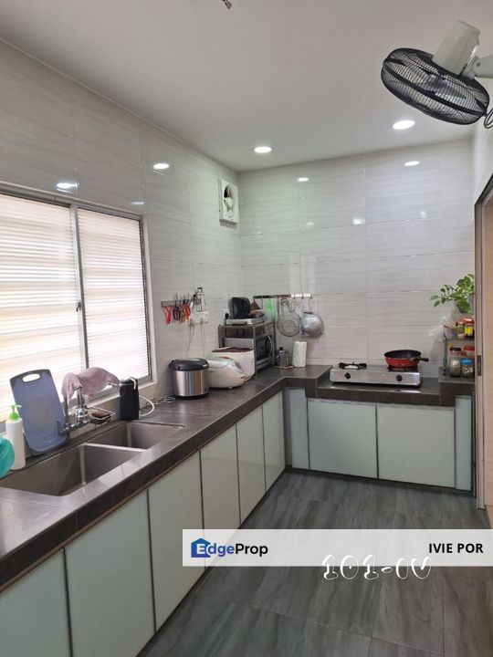 Taman Aman Perdana Klang Semi D For Sale 2080sqft Double Storey, Selangor, Klang