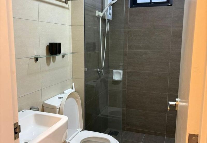 Ashino Residences @ Gravit8