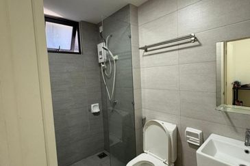 Ashino Residences @ Gravit8