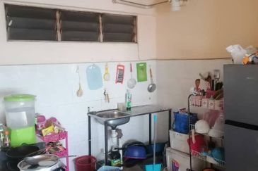 Pangsapuri Permai Indah Pandamaran Flat For Rent 657sqft