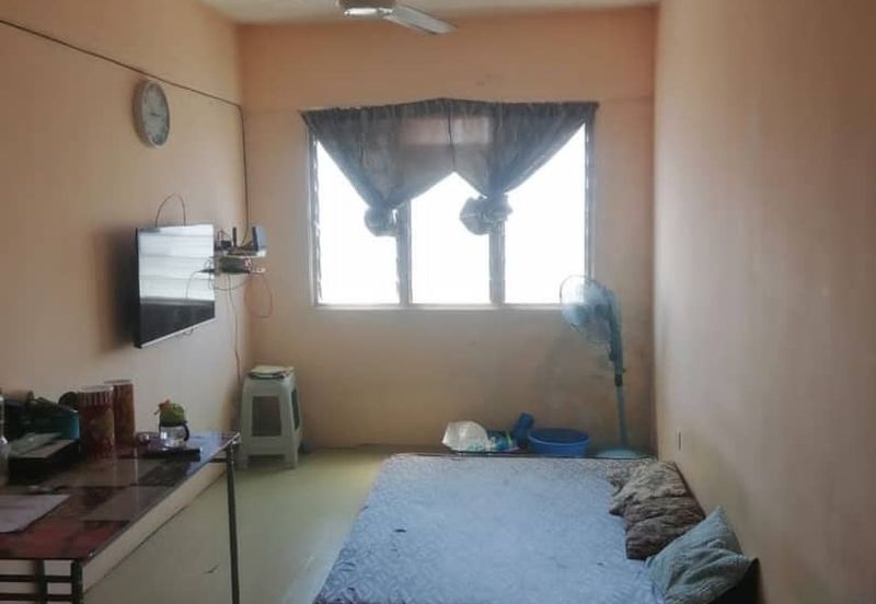 Pangsapuri Permai Indah Pandamaran Flat For Rent 657sqft