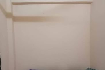 Pangsapuri Permai Indah Pandamaran Flat For Rent 657sqft