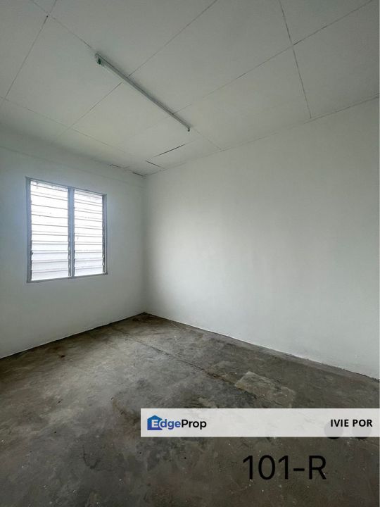 Pangsapuri Sri Ayu Bangi Flat For Sale 650sqft Low Cost, Selangor, Bangi