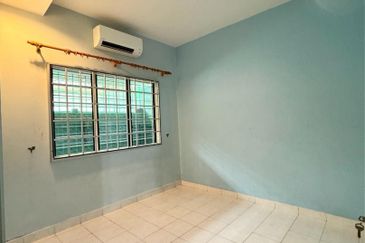 Jalan Makyong, Bandar Bukit Raja