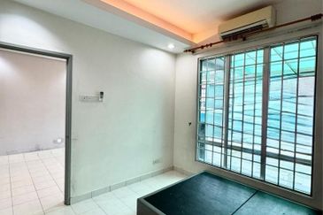 Jalan Makyong, Bandar Bukit Raja