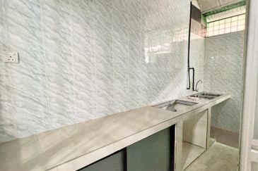 Jalan Makyong, Bandar Bukit Raja