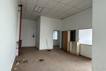 Gateway 16, Bandar Bukit Raja