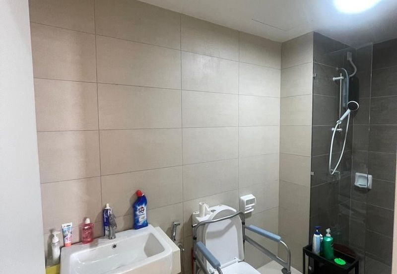 Ashino Residences @ Gravit8