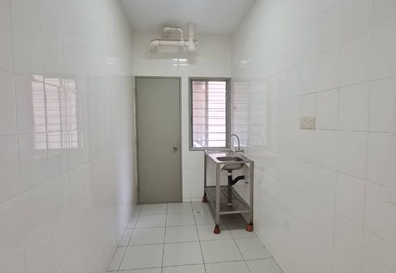 Pangsapuri Akasia, Bandar Botanic