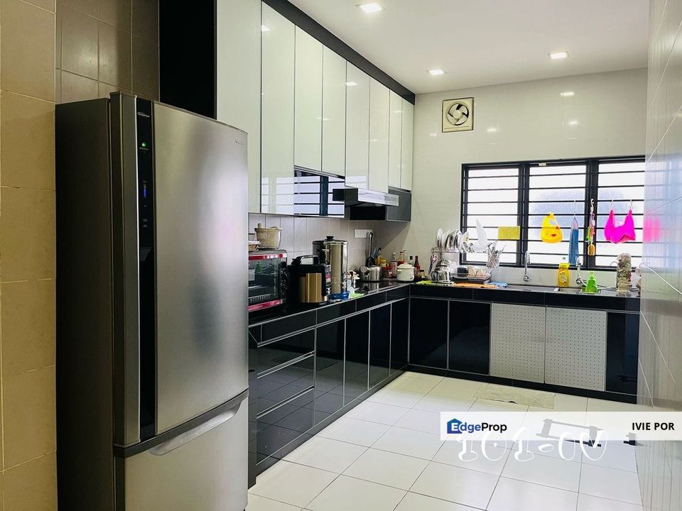 Bandar Bukit Raja Klang Terraced House For Sale 22x75 Double Storey, Selangor, Klang