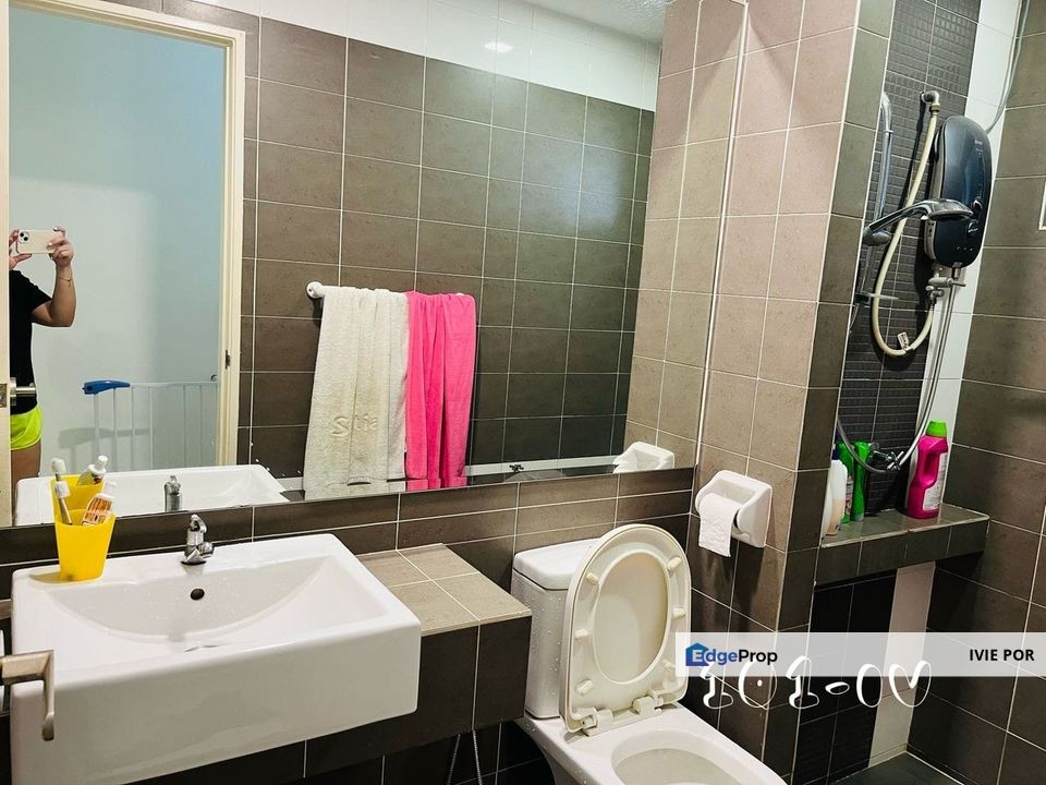 Bandar Bukit Raja Klang Terraced House For Sale 22x75 Double Storey, Selangor, Klang