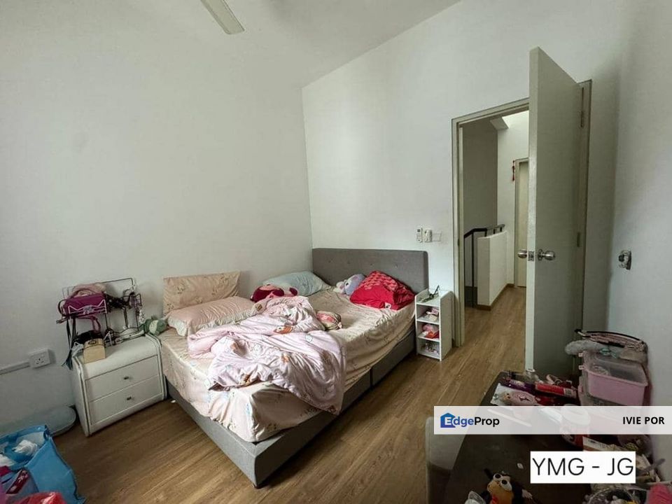 Bandar Bukit Raja Klang Terraced House For Sale 1535sqft Double Storey, Selangor, Klang