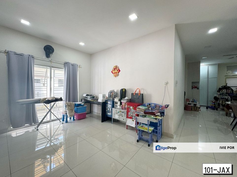 Taman Aman Perdana Klang Semi-D For Sale 35x75 Single Storey, Selangor, Klang