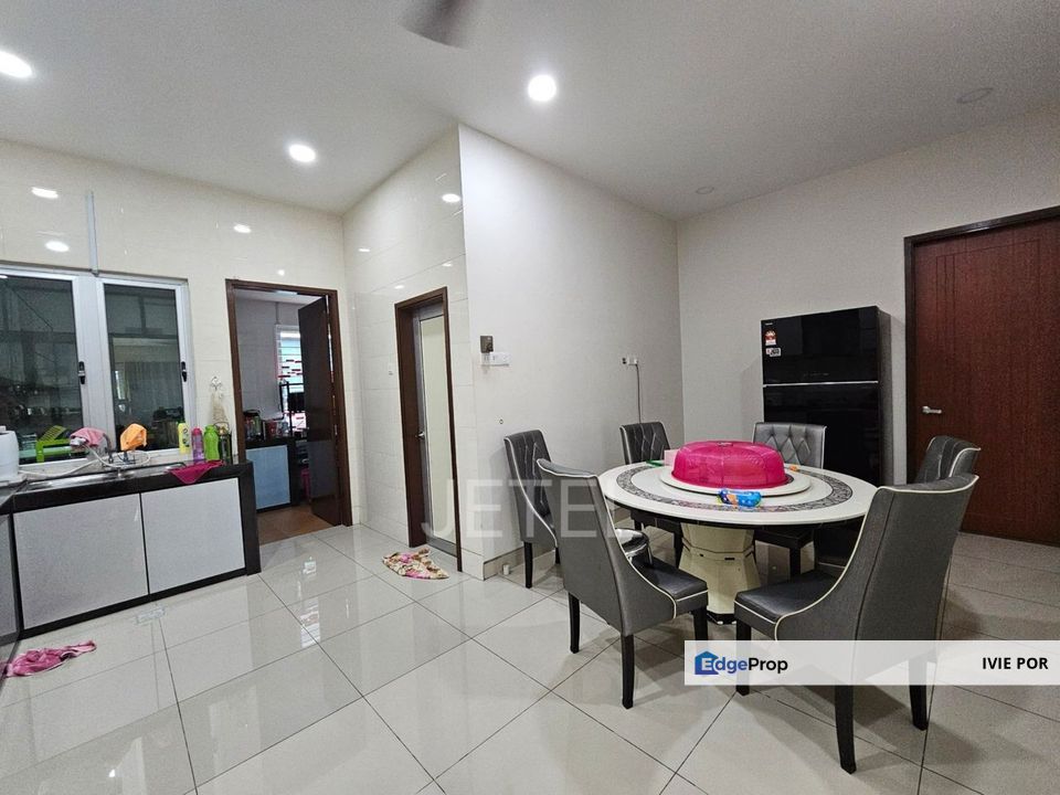 Taman Sri Andalas Klang Semi-D For Sale 40x88 Double Storey, Selangor, Klang
