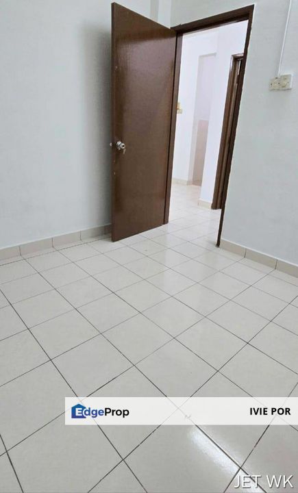 Tropika Apartment Port Klang For Rent 760sqft 2nd Floor, Selangor, Port Klang
