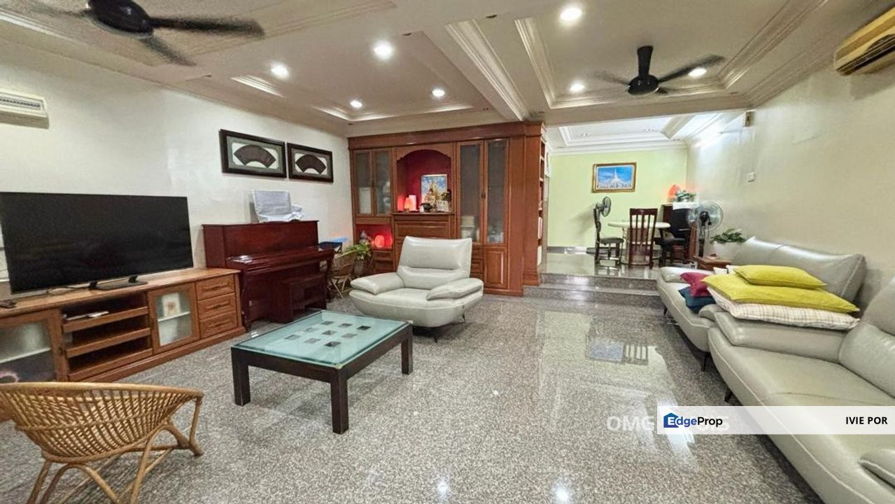 Taman Berkeley Klang Terraced House For Sale 20x80 Double Storey, Selangor, Klang