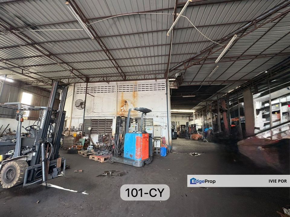 Jalan Meru Klang Semi-D Warehouse For Rent 6000sqft 1.5 Storey , Selangor, Klang