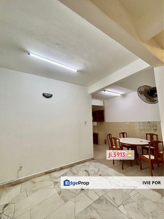 Taman Mesra Klang Terraced House For Sale 18x65 Double Storey, Selangor, Klang