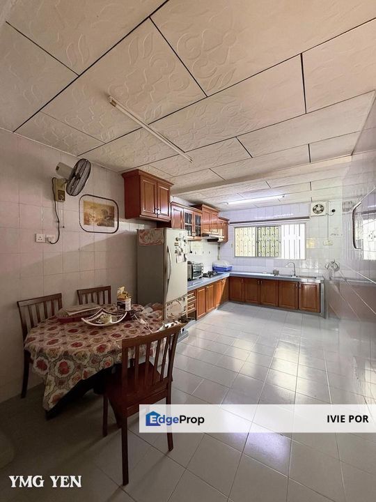 Taman Klang Utama Klang Terraced House For Sale 16x60 Double Storey, Selangor, Klang