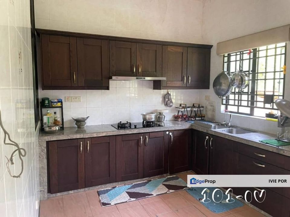 Tepi Sungai 2Storey House 20x93 Fully Reno Move in Condition Klang , Selangor, Klang