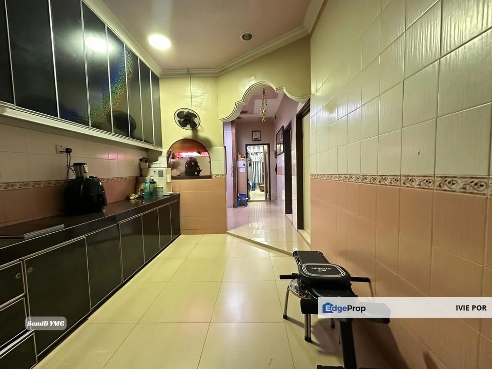 Bandar Bukit Raja Klang Terraced House For Sale 20x65 Single Storey, Selangor, Klang