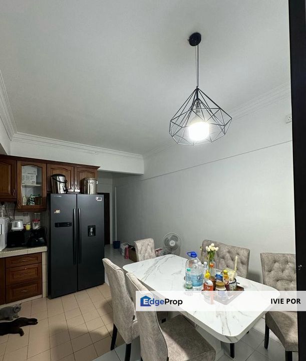 Vista Bayu Apartment Taman Bayu Perdana Klang For Sale 969sqft Ground Floor , Selangor, Klang