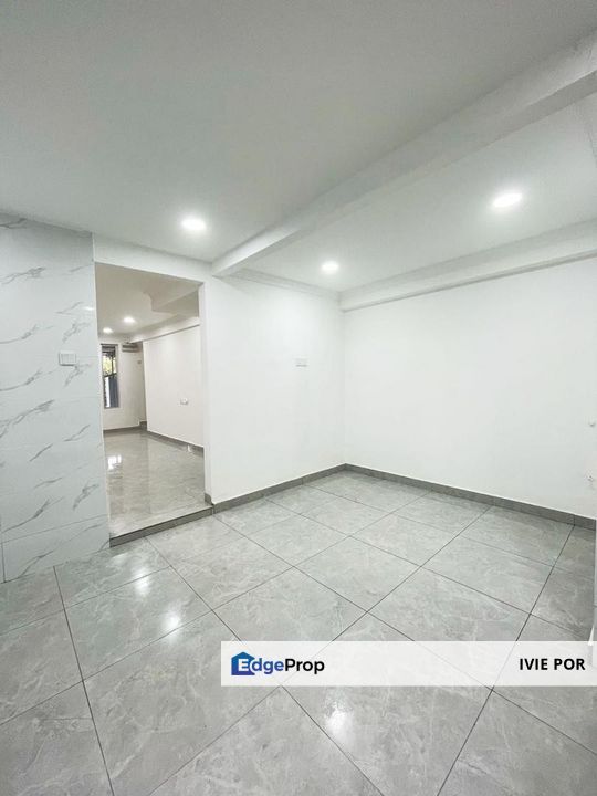 Taman Desawan Klang Terraced House For Sale 15x55 Double Storey, Selangor, Klang