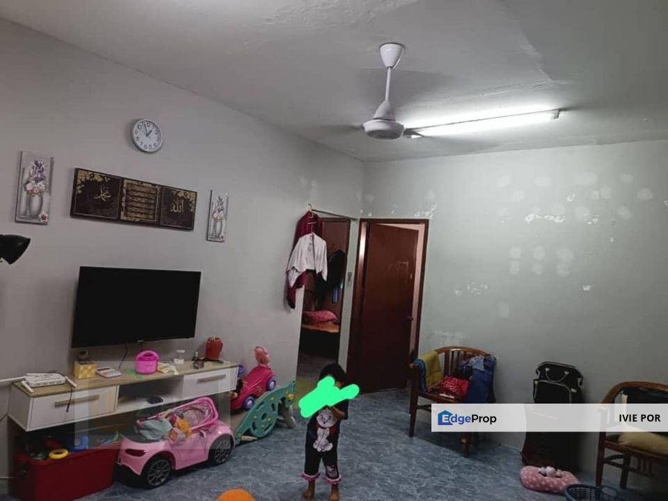 Bandar Bukit Tinggi 2 Klang Flat For Sale 650sqft 2nd Floor, Selangor, Klang