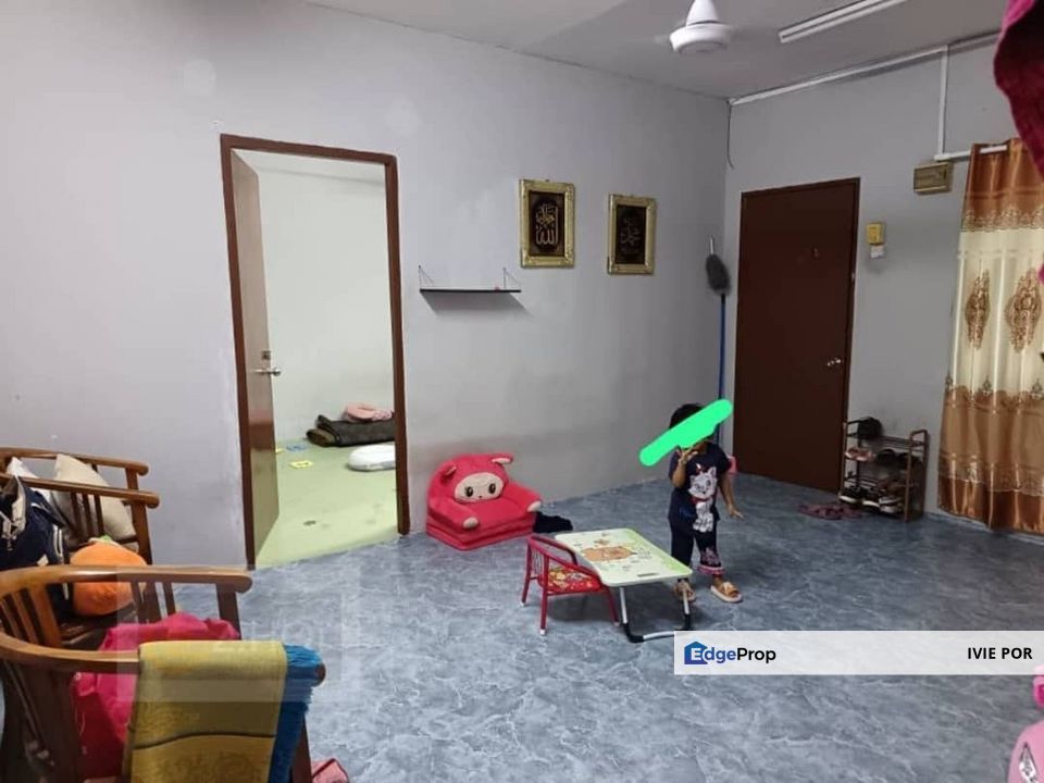 Bandar Bukit Tinggi 2 Klang Flat For Sale 650sqft 2nd Floor, Selangor, Klang
