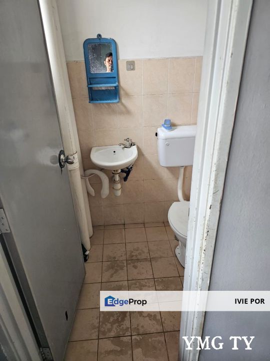 Kampung Raja Uda Port Klang For Sale 770sqft , Selangor, Port Klang