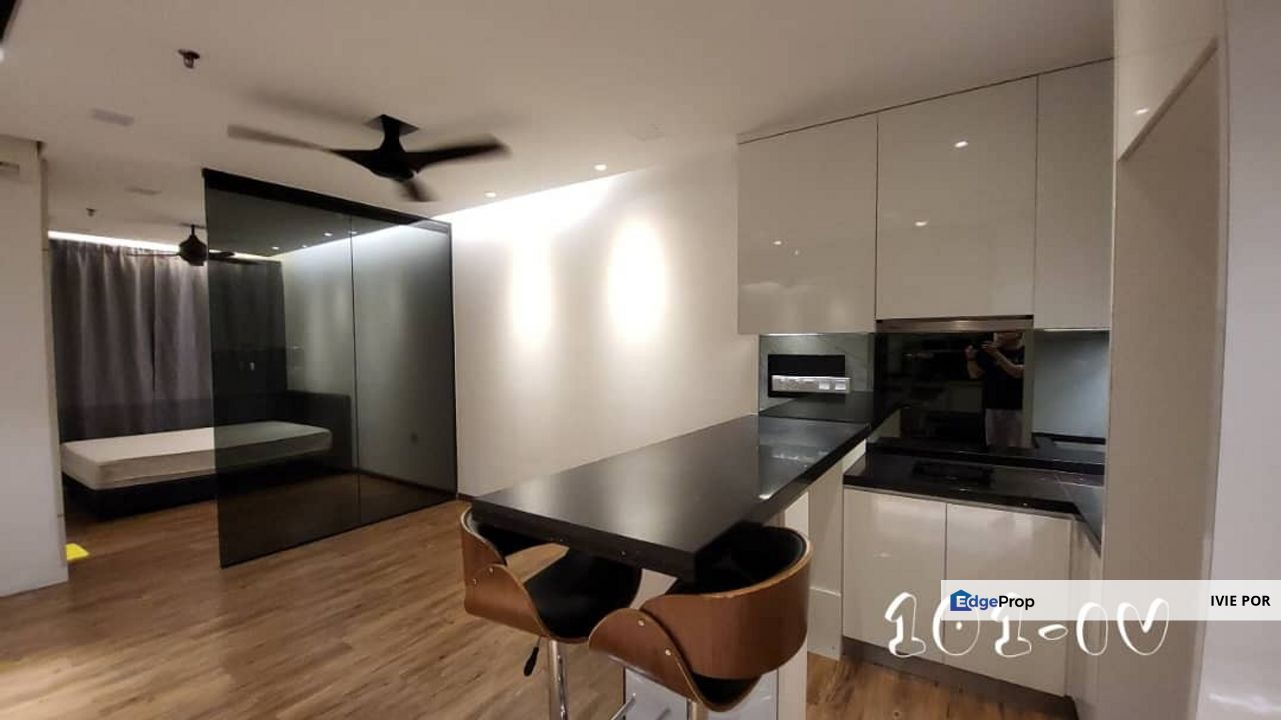 Suria Jaya e-Sofo Shah Alam Condominium For Sale 430sqft Partially Furnished, Selangor, Shah Alam
