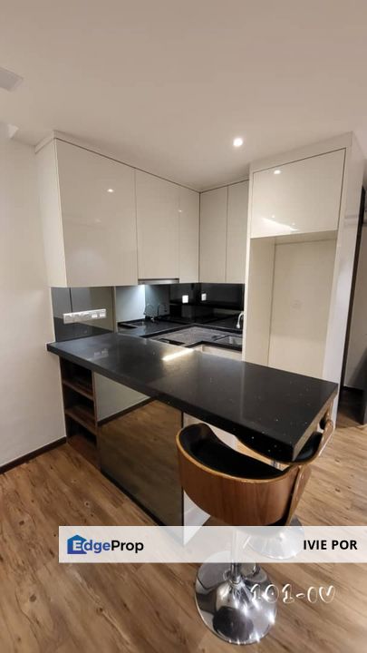 Suria Jaya e-Sofo Shah Alam Condominium For Sale 430sqft Partially Furnished, Selangor, Shah Alam