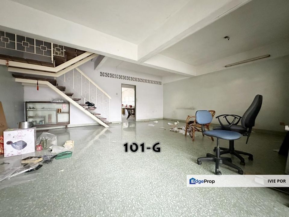 Taman Berkeley Klang Terraced House For Sale 22x70 Double Storey, Selangor, Klang