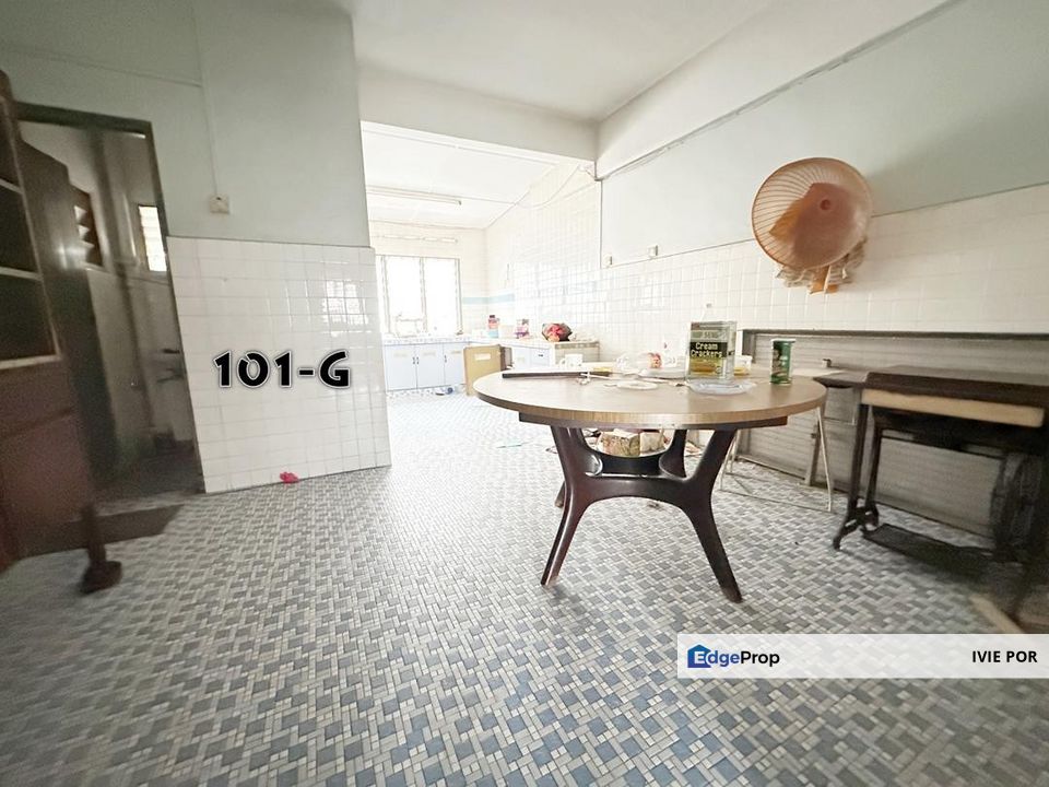 Taman Berkeley Klang Terraced House For Sale 22x70 Double Storey, Selangor, Klang