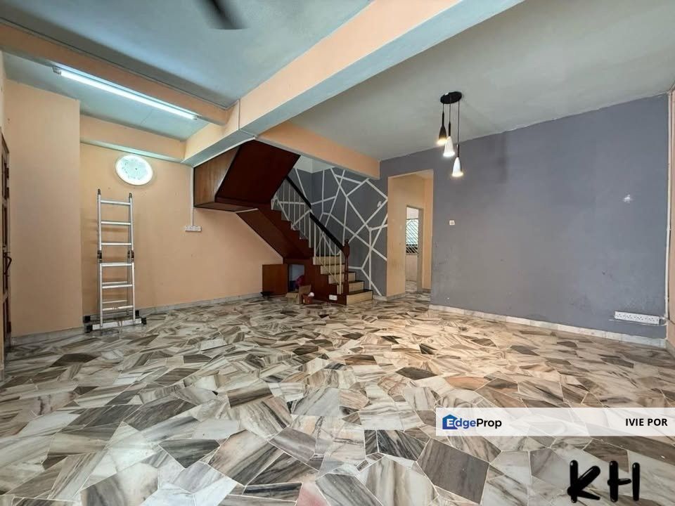 Taman Sri Andalas Klang Terraced House For Sale 20x70 Double Storey, Selangor, Klang
