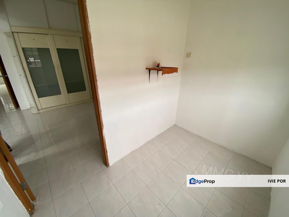 Taman Klang Utama Klang Terraced House For Sale 18x55 Double Storey , Selangor, Klang