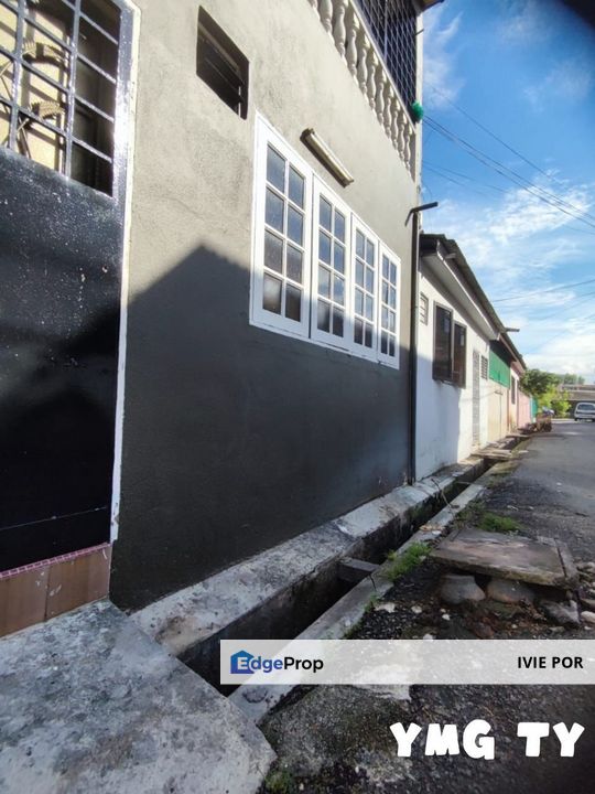Taman Palm Grove  Klang Terraced House For Sale 20x80 Double Storey, Selangor, Klang