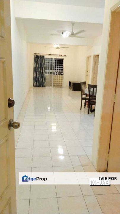 Bayu Villa Apartment Bayu Perdana Klang For Sale 1038sqft Partial Furnished, Selangor, Klang