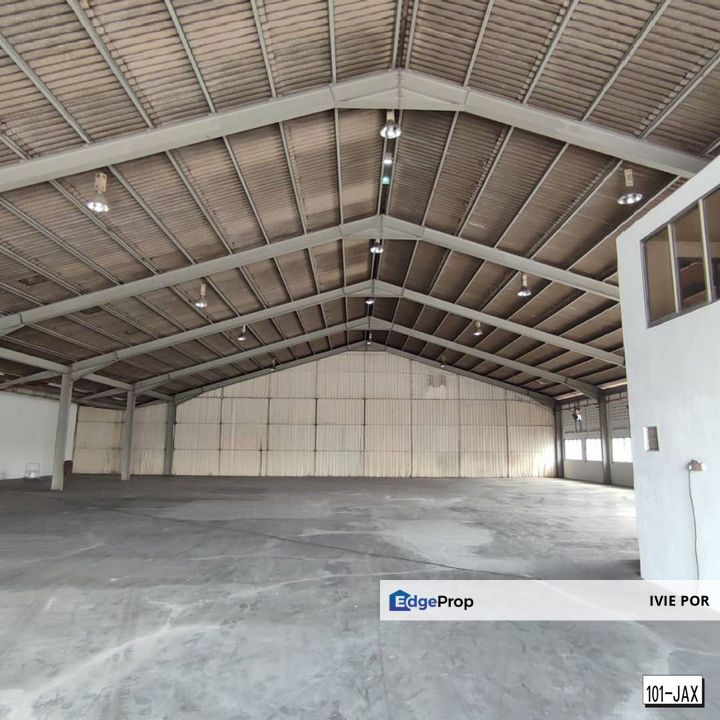 Bukit Kemuning Industrial Park Shah Alam Warehouse For Rent 13350sqft , Selangor, Shah Alam
