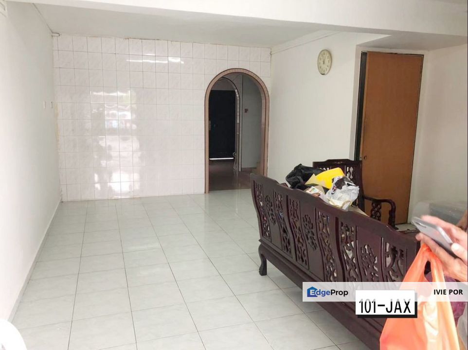 Taman Batu Belah Klang Terraced House For Sale 15x55 Double Storey , Selangor, Klang