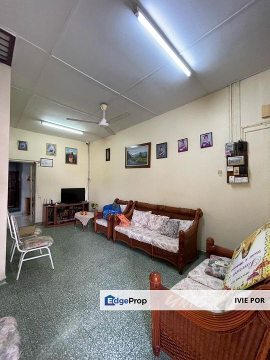 Teluk Gadong Klang Terraced House For Sale 22x85 Single Storey, Selangor, Klang