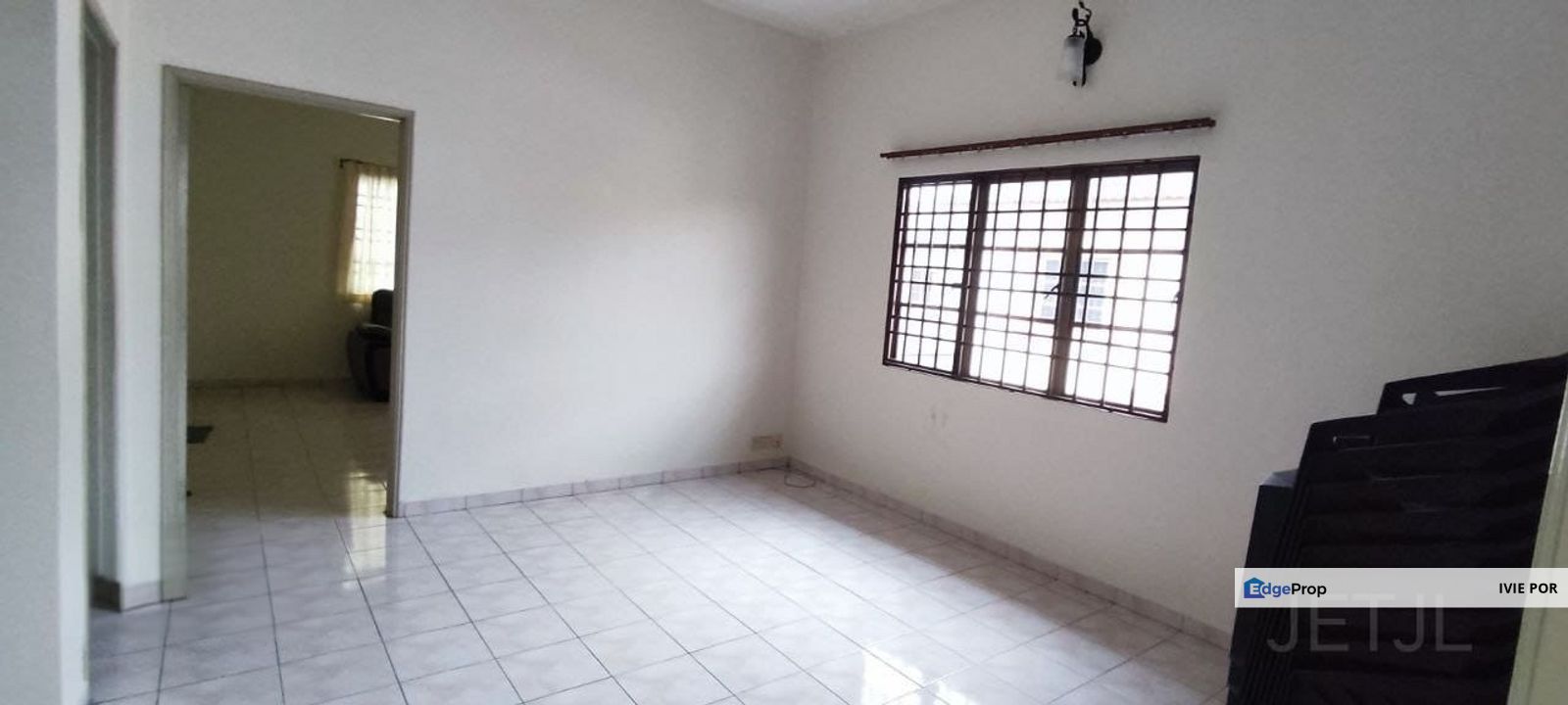 Taman Mesra Klang Semi D For Sale 2500sqft Double Storey, Selangor, Klang
