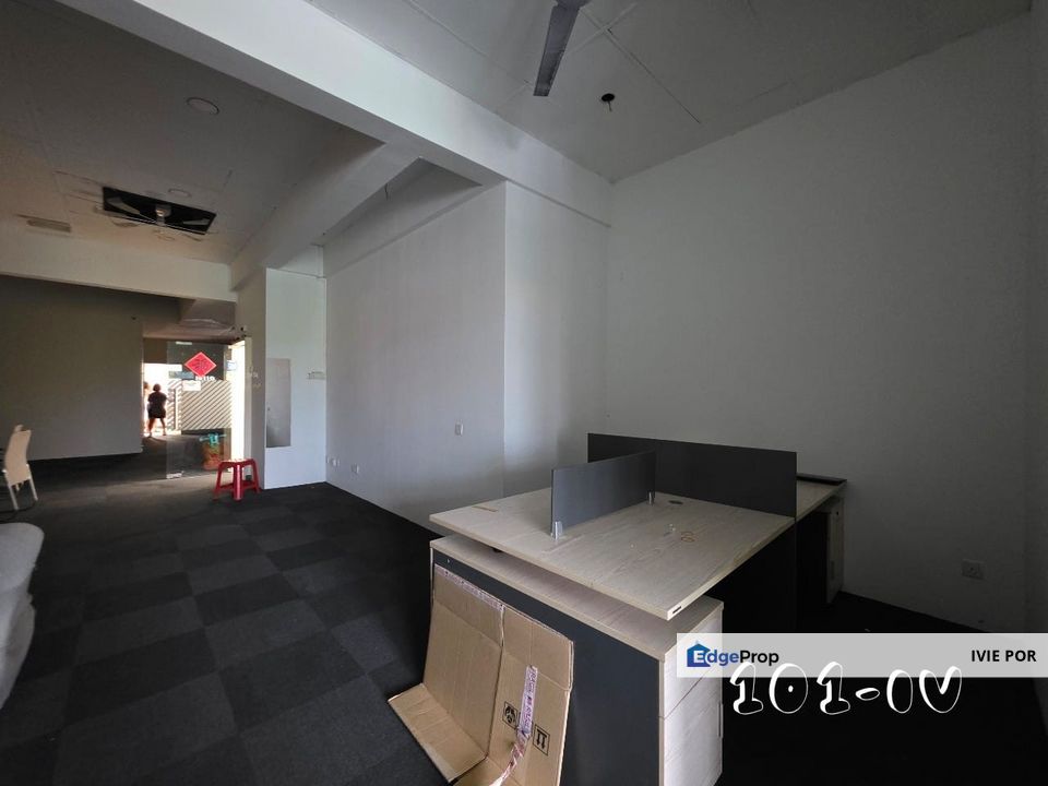 Bandar Botanic Klang Office For Rent 22x80 1st Floor Prime Location, Selangor, Klang