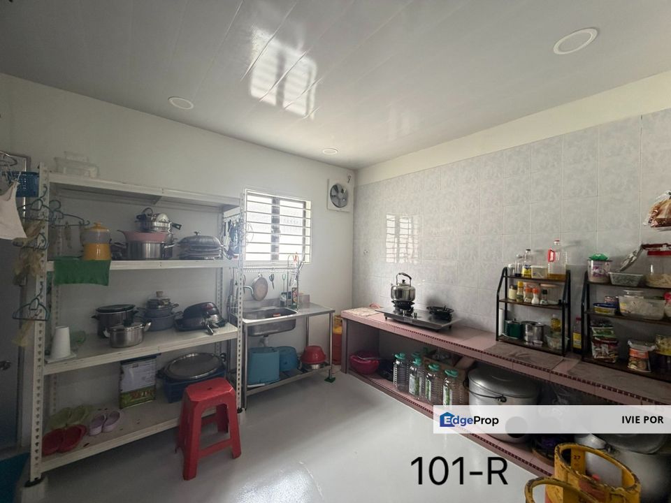 Taman Bayu Perdana Klang Terraced House For Sale 20x75 Double Storey, Selangor, Klang