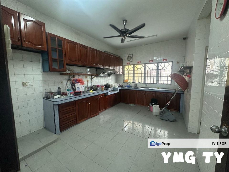 Teluk Pulai Klang Terraced House For Sale End Lot 22x80 Double Storey , Selangor, Klang