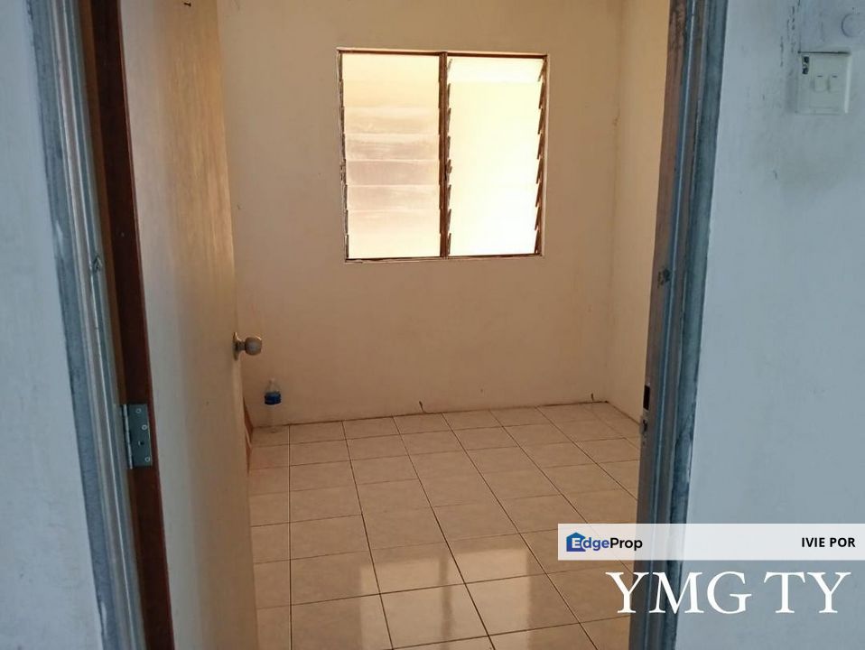Pangsapuri Pendamar Indah Port Klang Flat For Sale 680sqf, Selangor, Port Klang